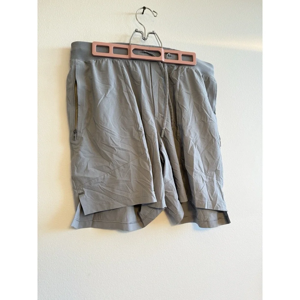 Lululemon‎ Men's License to Train Linerless Short 7